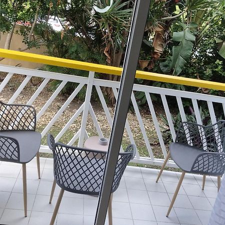 Studio Beachside Paradise Avec Citerne Tampon- Residence Manganao Saint-Francois  Exterior photo